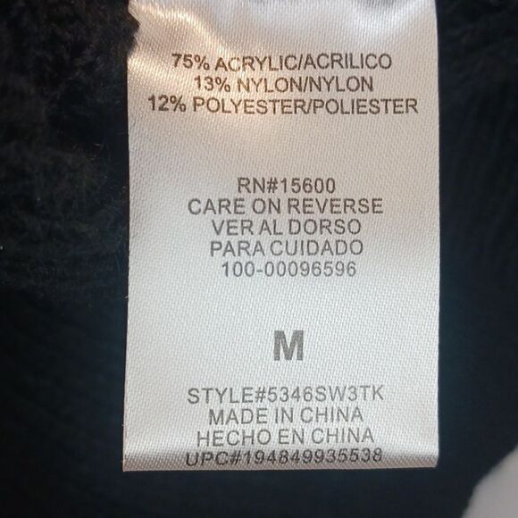 Takara black sexy cold shoulder long-sleeve open back mock neck sweater - Picture 9 of 10